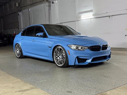 Yas Marina Blue Metallic 2017 BMW M3 Base