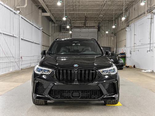 Black Sapphire Metallic 2021 BMW X5 M Base