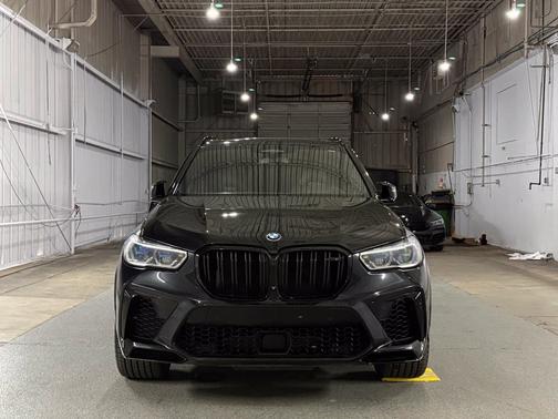 Black Sapphire Metallic 2021 BMW X5 M Base