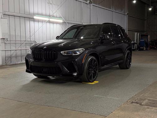 Black Sapphire Metallic 2021 BMW X5 M Base