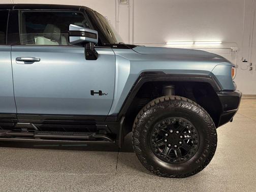 Neptune Blue Matte 2024 GMC HUMMER EV Pickup 3X