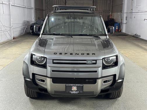 Eiger Grey Metallic 2022 Land Rover Defender 110 X-Dynamic SE