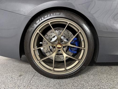 Brands Hatch Gray Metallic 2020 BMW M8 Base