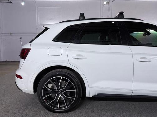 Glacier White Metallic 2021 Audi SQ5 3.0T Premium Plus