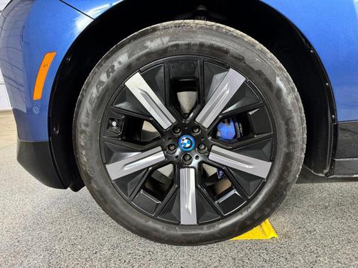 Storm Bay Metallic 2023 BMW iX xDrive50