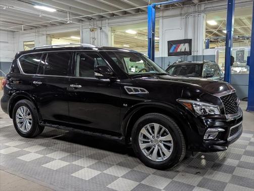 2017 INFINITI QX80 Base
