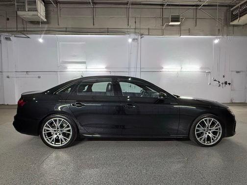 2023 Audi S4 Premium Plus TFSI quattro Tiptronic