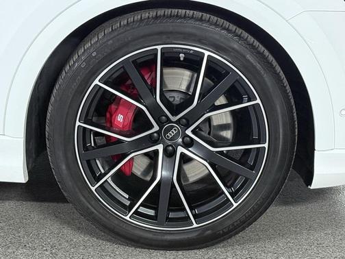 2023 Audi SQ8 4.0T Prestige