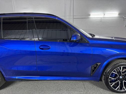 Marina Bay Blue Metallic 2022 BMW X5 M Base