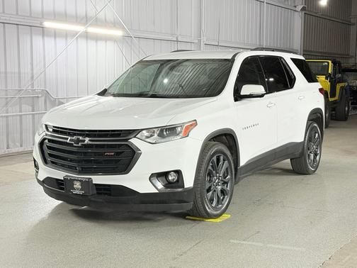 Summit White 2020 Chevrolet Traverse RS