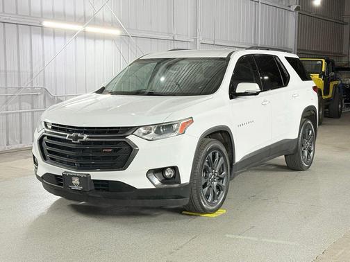 Summit White 2020 Chevrolet Traverse RS