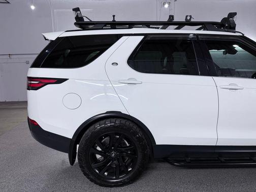 2020 Land Rover Discovery HSE