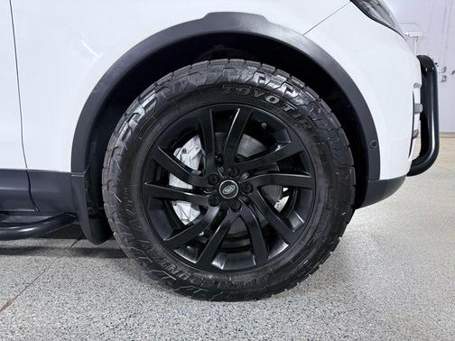 2020 Land Rover Discovery HSE