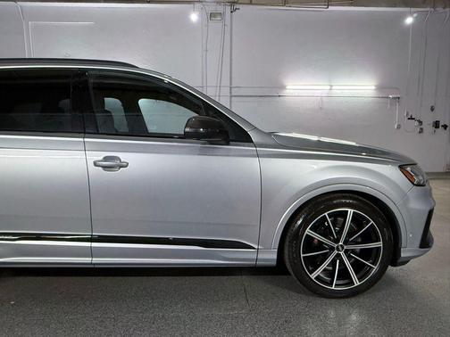 2021 Audi SQ7 4.0T Premium Plus