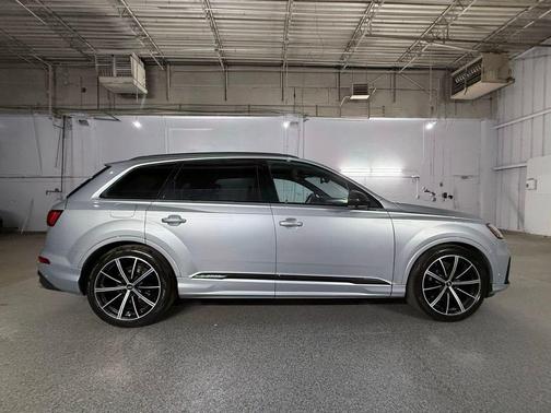 2021 Audi SQ7 4.0T Premium Plus