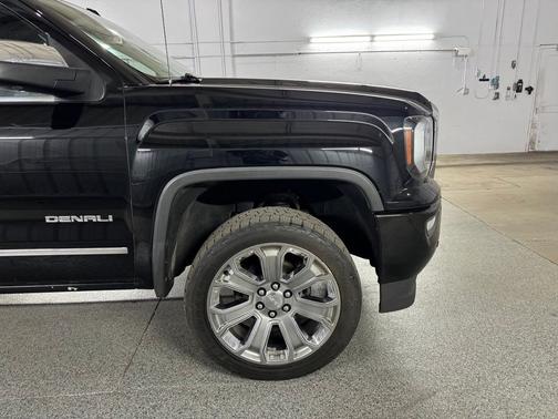 Onyx Black 2017 GMC Sierra 1500 Denali