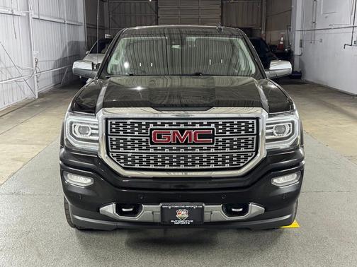 Onyx Black 2017 GMC Sierra 1500 Denali