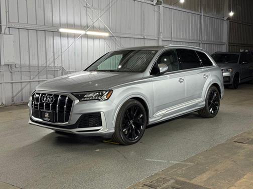 Florett Silver Metallic 2022 Audi SQ7 Premium Plus