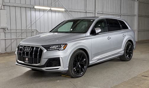 Florett Silver Metallic 2022 Audi SQ7 Premium Plus