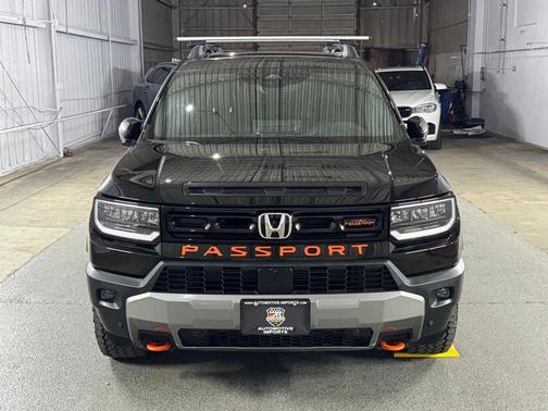 Crystal Black Pearl 2026 Honda Passport AWD TrailSport Elite