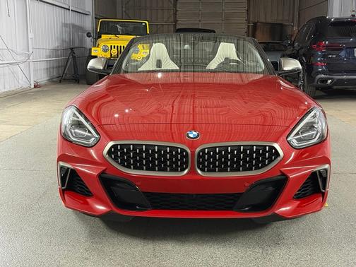 San Francisco Red Metallic 2022 BMW Z4 sDrive M40i