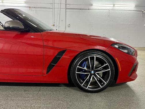 San Francisco Red Metallic 2022 BMW Z4 sDrive M40i