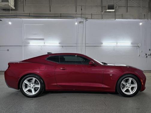 2018 Chevrolet Camaro 1LT