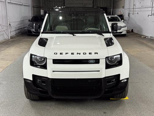 White 2023 Land Rover Defender X-Dynamic SE