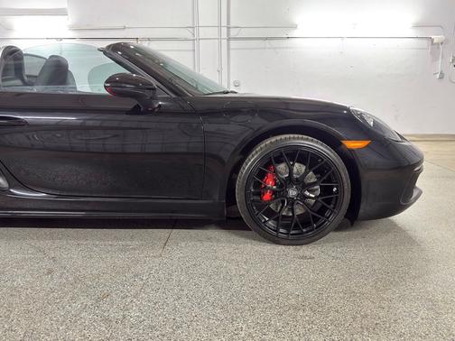 Black 2018 Porsche 718 Boxster 718 Boxster