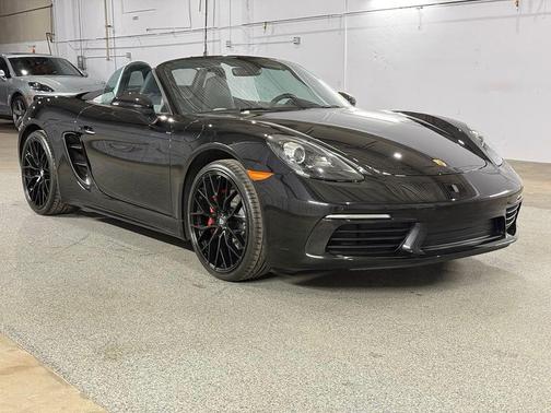 Black 2018 Porsche 718 Boxster 718 Boxster