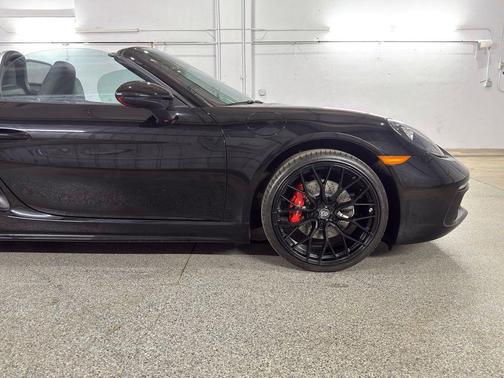 Black 2018 Porsche 718 Boxster 718 Boxster