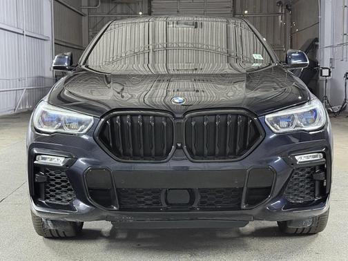 2021 BMW X6 xDrive40i