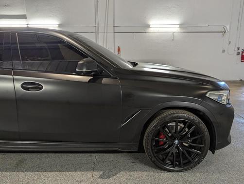 2021 BMW X6 xDrive40i