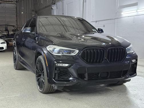 2021 BMW X6 xDrive40i