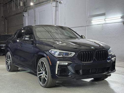 2020 BMW X6 M50i
