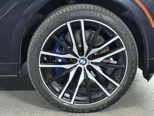 2020 BMW X6 M50i