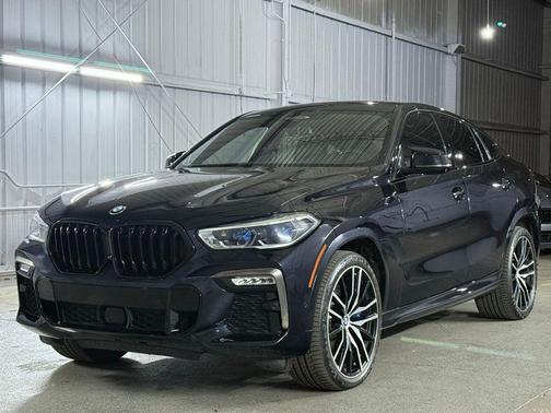 2020 BMW X6 M50i