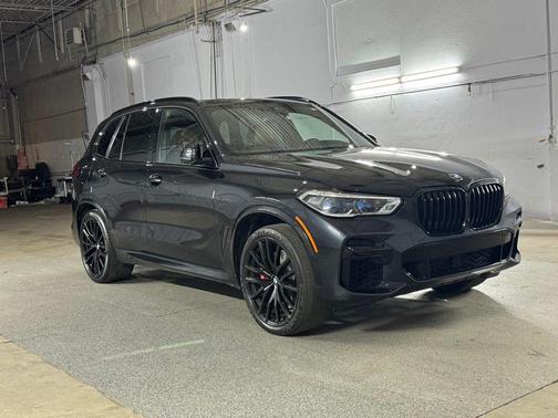 2023 BMW X5 M50i