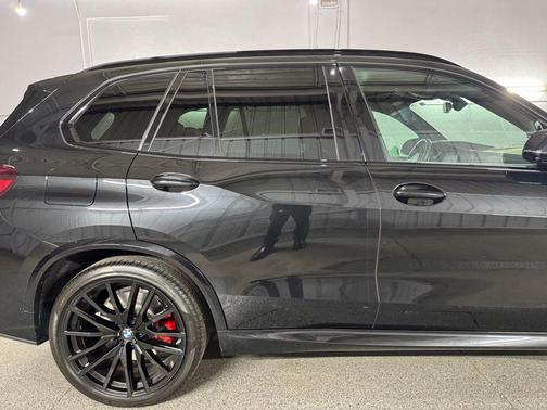 2023 BMW X5 M50i