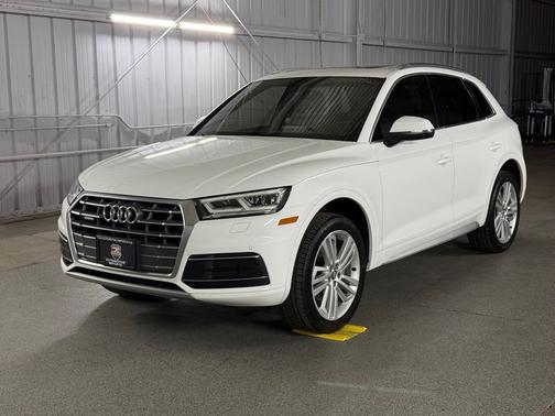 Ibis White 2018 Audi Q5 2.0T Premium