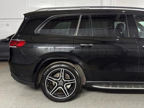 Black 2020 Mercedes-Benz GLS 580 4MATIC