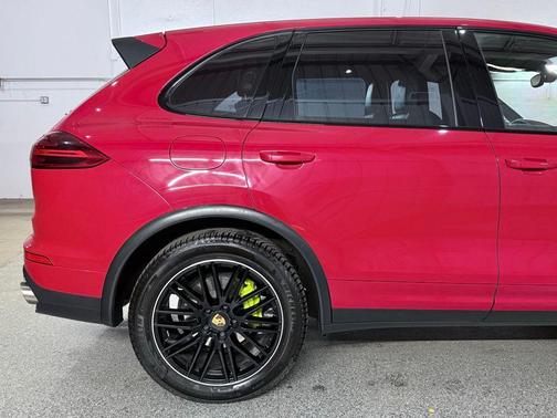 2017 Porsche Cayenne Cayenne S E-Hybrid