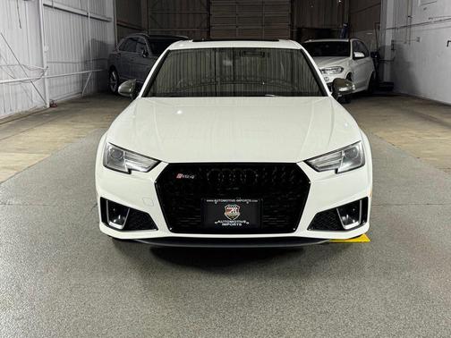 Ibis White 2019 Audi A4 2.0T Premium