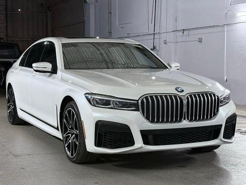 2020 BMW 745e xDrive iPerformance