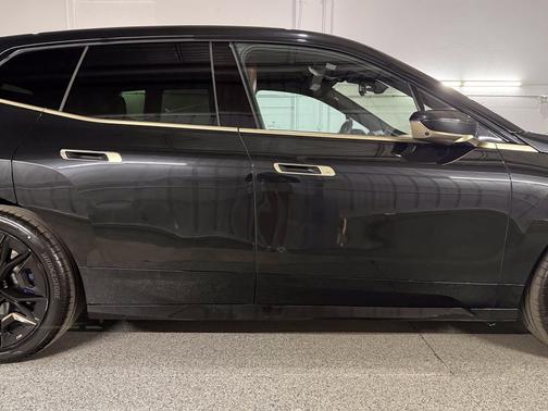 Black Sapphire Metallic 2023 BMW iX M60
