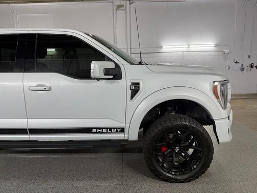 White Metallic 2021 Ford F-150 Lariat