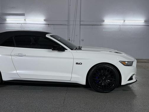 2017 Ford Mustang GT Premium