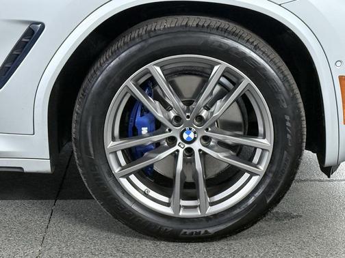 2021 BMW X3 M40i