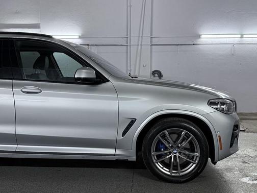 2021 BMW X3 M40i