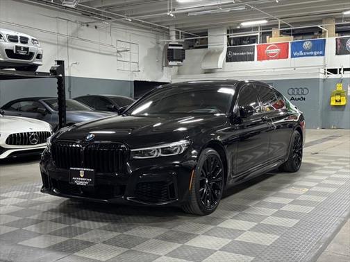 2022 BMW 750 i xDrive